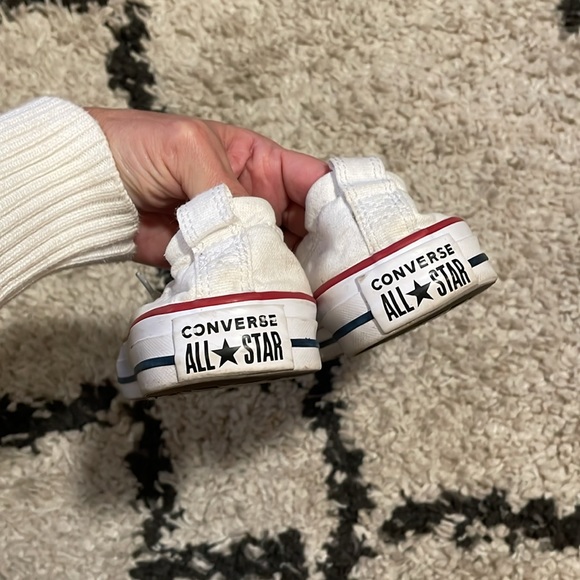 Converse all star tennis shoes size 7 - Picture 9 of 16